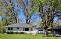 Building Photo - Furnished 2BR Home + Flex | Monona Home w/...