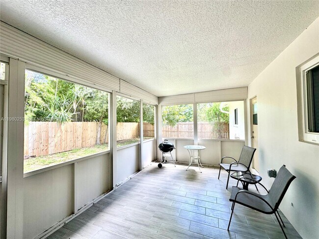 Building Photo - 3511 Quentin Ave