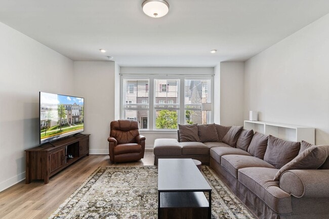 Building Photo - 17713 Longspur Cove Ln