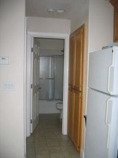 Building Photo - 647 McGinnis Cir