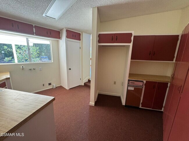 Building Photo - 381 Laguna Terrace