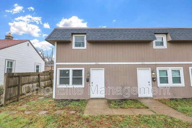 Building Photo - 3092 Grasmere Ave