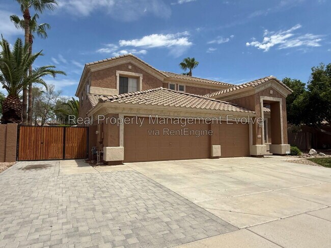 Building Photo - 1234 W Remington Dr
