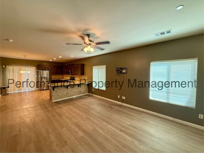Building Photo - 7010 Olen Arnold Ave