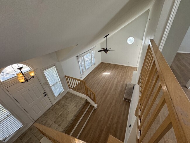 Building Photo - 5232 Goodman Dr