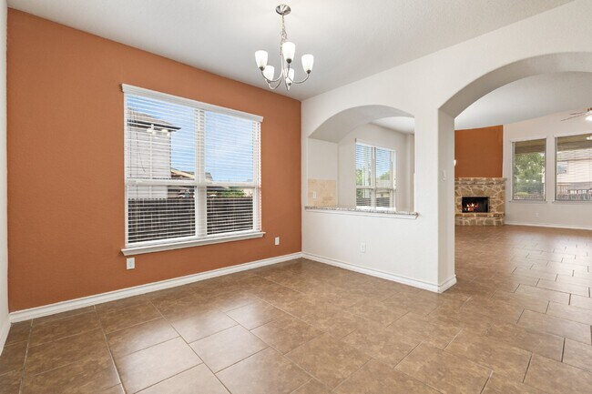 Building Photo - 412 Morgan Run