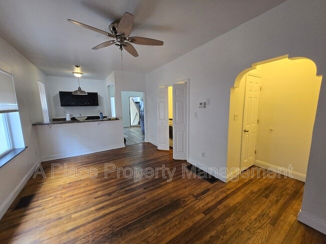 Building Photo - 6318 Cabanne Ave