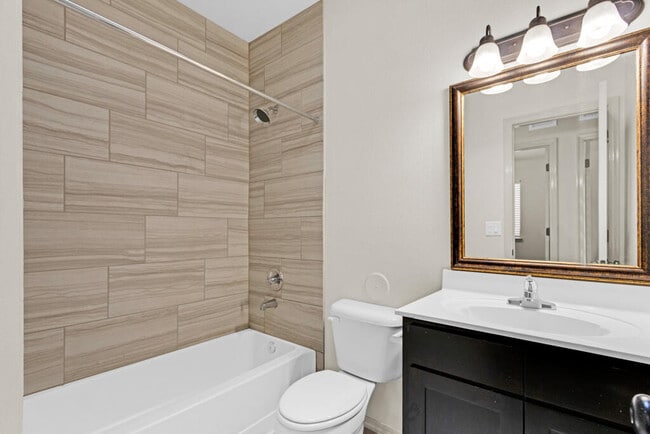 Building Photo - 11069 Gem Valley Rd