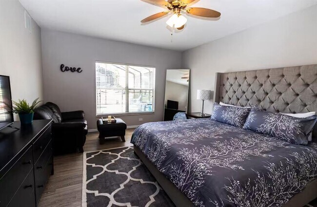 Building Photo - 251 Hypolita Ave