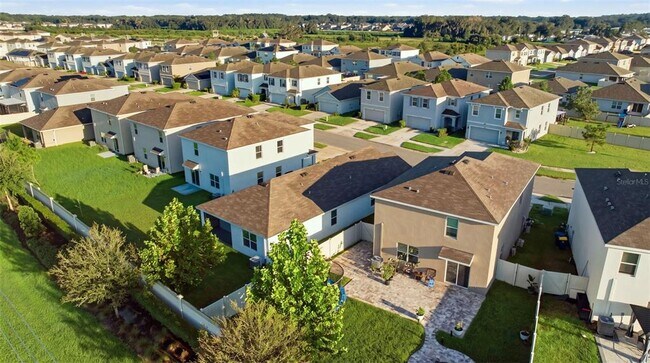 Building Photo - 34118 Jasper Stone Dr