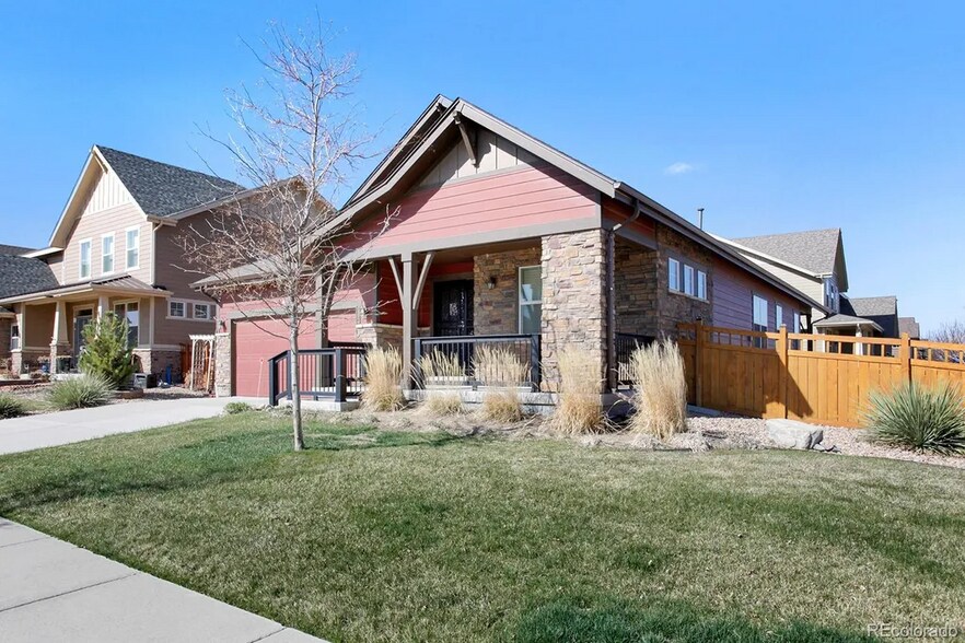 Building Photo - 6343 N Genoa Way