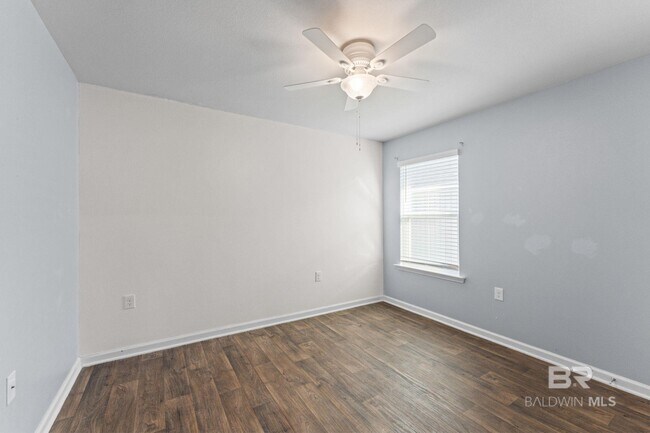 Building Photo - 10767 War Emblem Ave