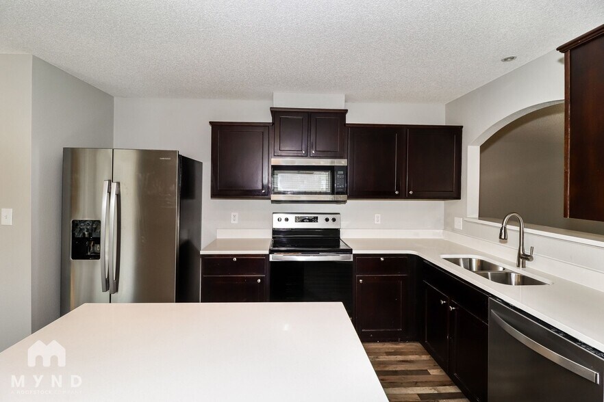 Building Photo - 4595 Orange Tulip Dr