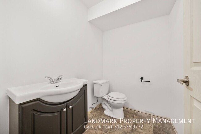 Building Photo - 12313 71st Ct