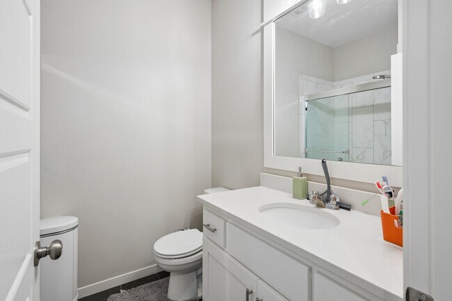 Building Photo - 17165 W 164th Terrace