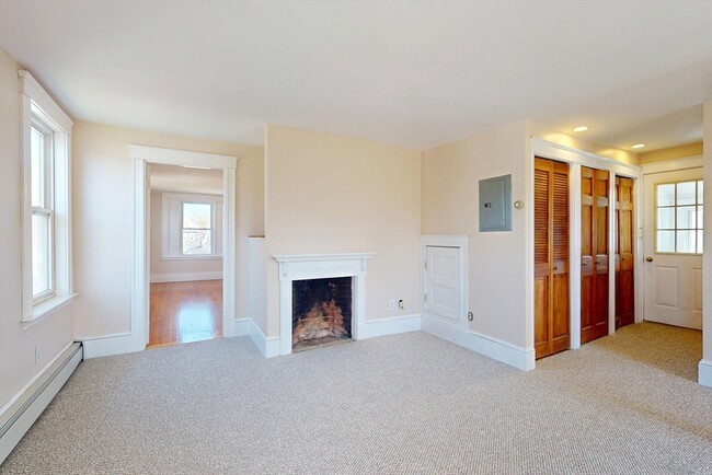 Building Photo - 18 Faneuil Rd