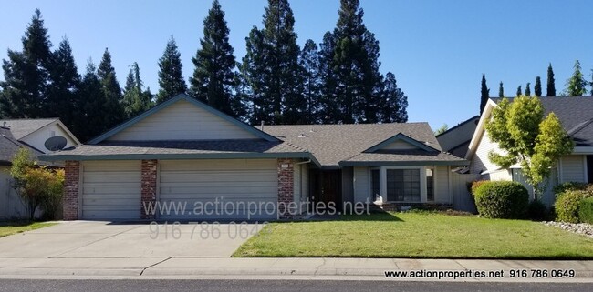 Primary Photo - Roseville Single Story, 3 Bed 3 Car Garage...