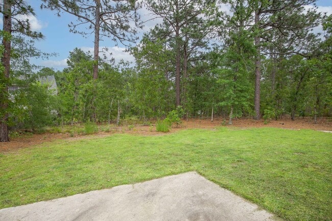 Building Photo - Beautiful home in Gated Community of Woodlake