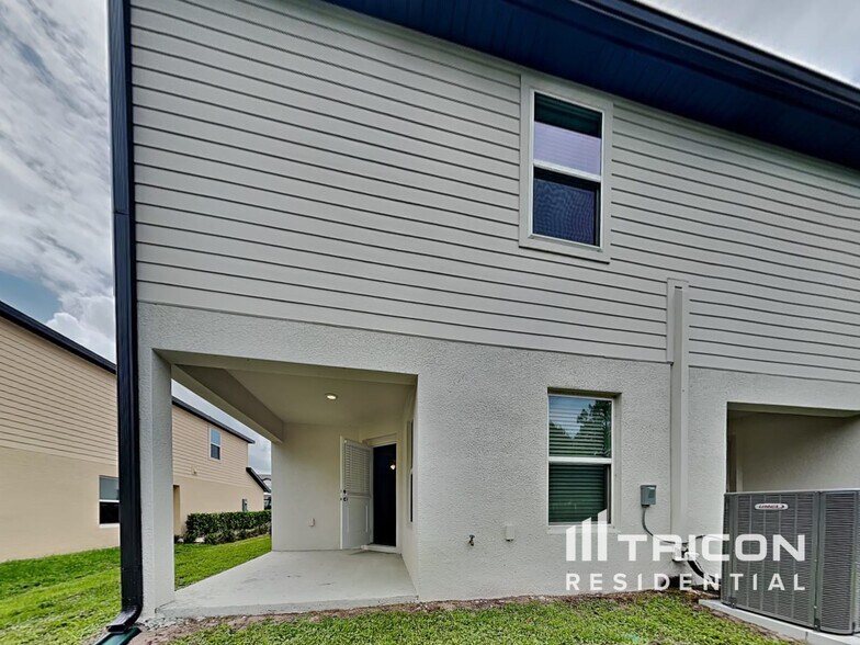 Building Photo - 1596 Wynford Cir