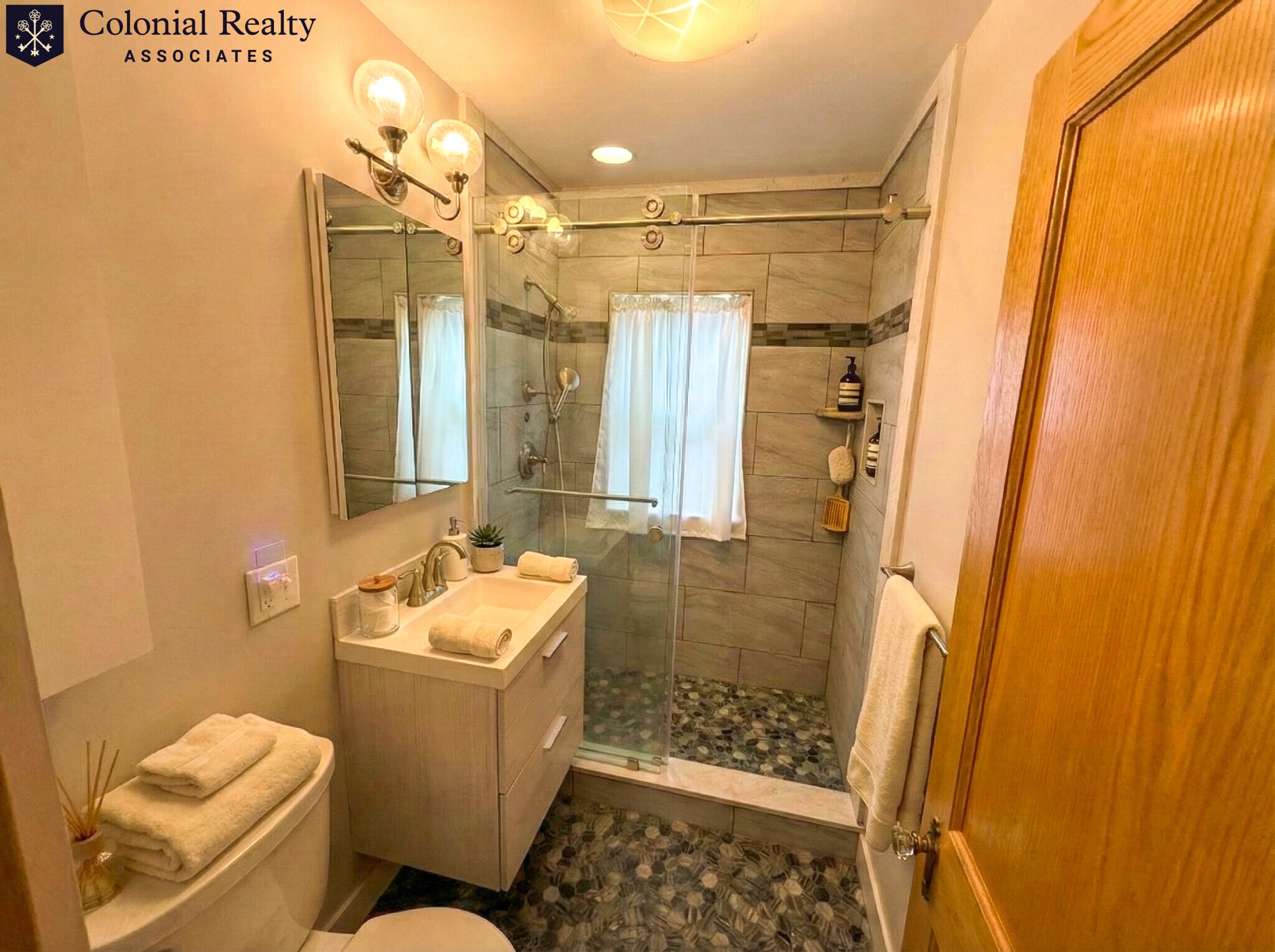 Building Photo - 42 Copeland St