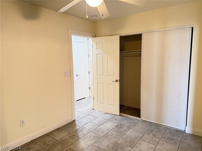 Building Photo - 3503 Oberon Ln