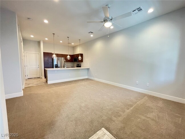 Building Photo - 10557 Ridge Glow Ave