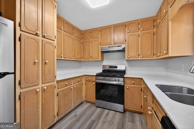 Building Photo - 5917 S Deshon Ct