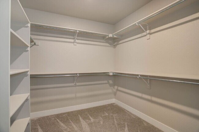 Building Photo - 1732 Stable View Dr