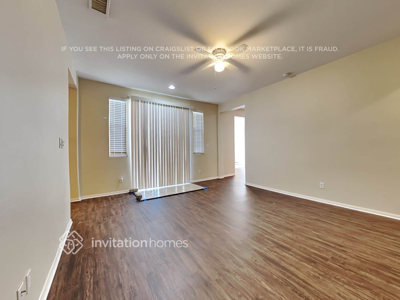 Building Photo - 6223 W Ave J 10