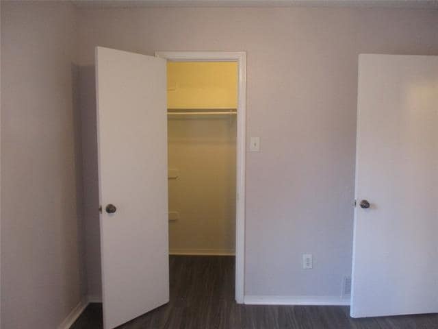 Building Photo - 1843 Family Cir