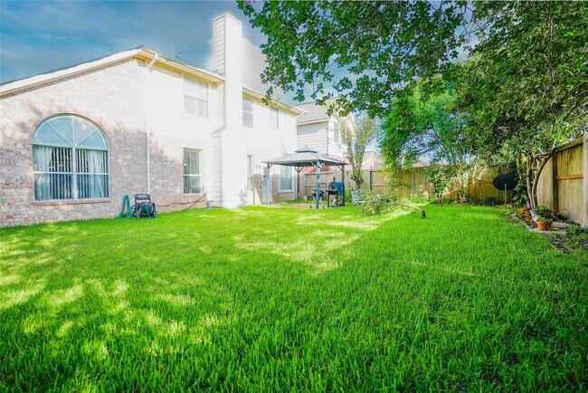 Building Photo - 3706 Heritage Colony Dr
