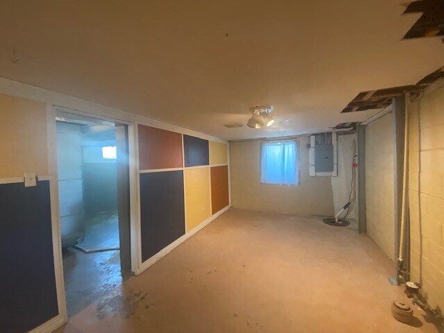 Building Photo - 3942 57th St