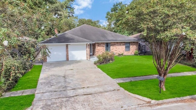Primary Photo - 20215 Fox Haven Ln