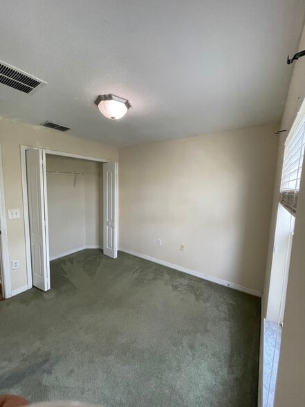Building Photo - 4213 Winding Vine Dr