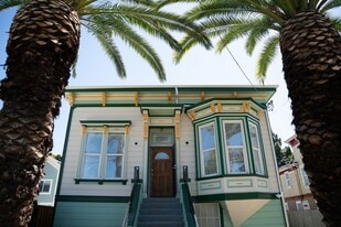 Building Photo - 1010 Chester St