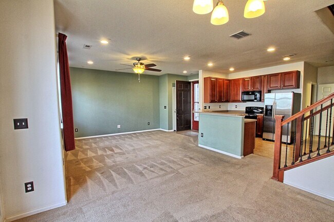 Building Photo - 17201 Lark Water Ln