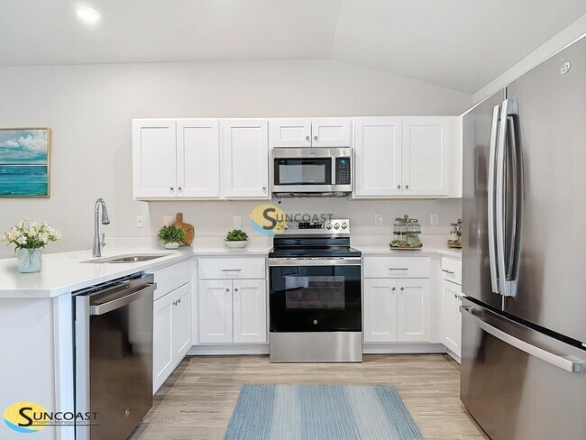 Building Photo - 1145 S Apopka Ave