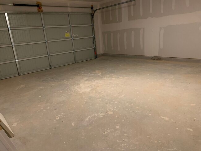 2 Car Garage - 20418 Onyx Ring