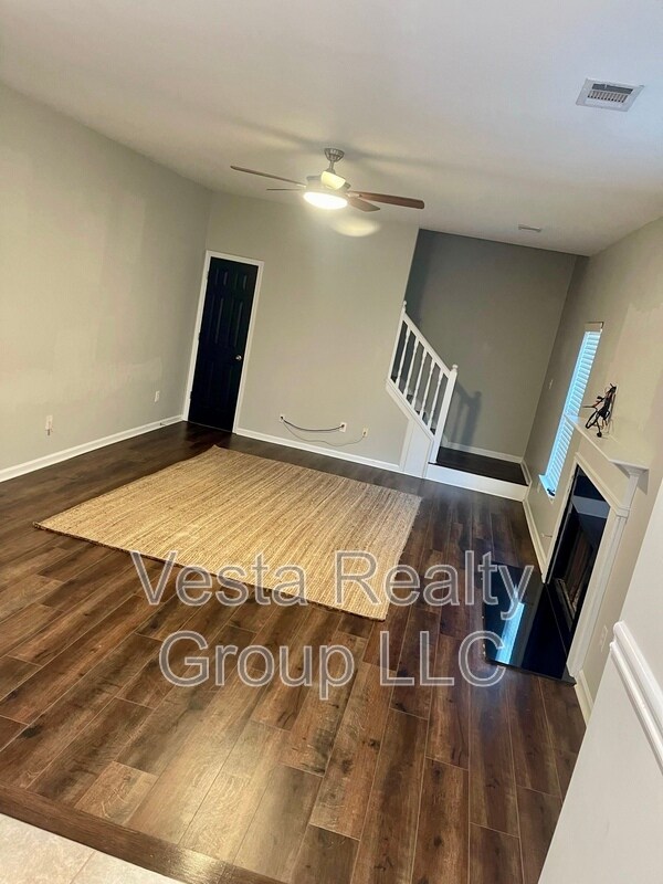 Building Photo - 146 Brenleigh Park Dr