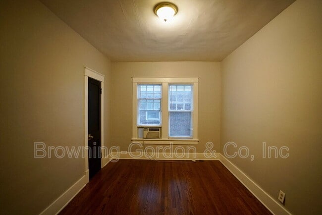 Building Photo - 1509 Bernard Ave