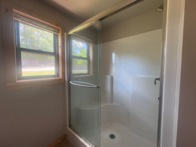 Building Photo - 35 Tiny Time Ln