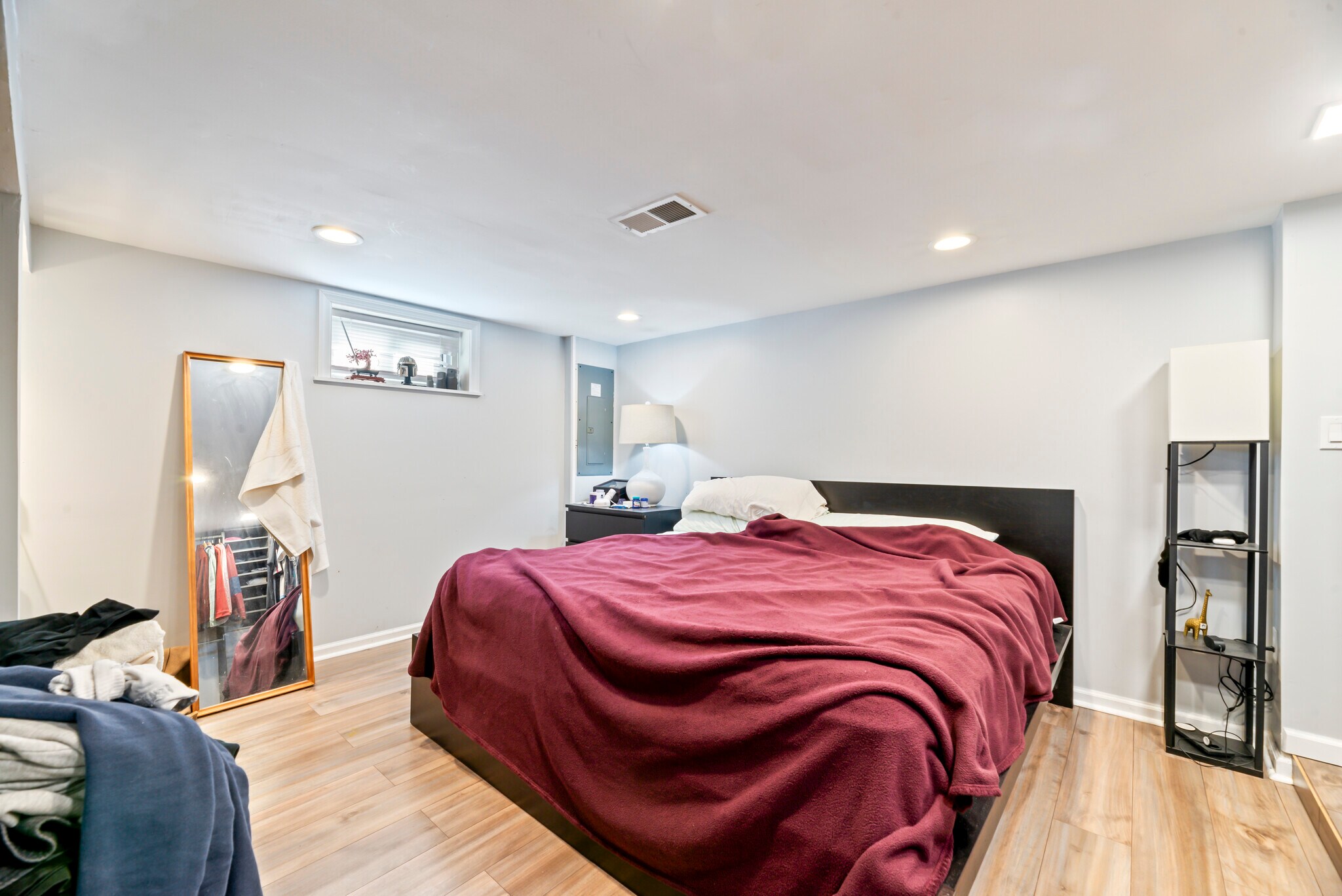 Building Photo - 446 Roedel Plz