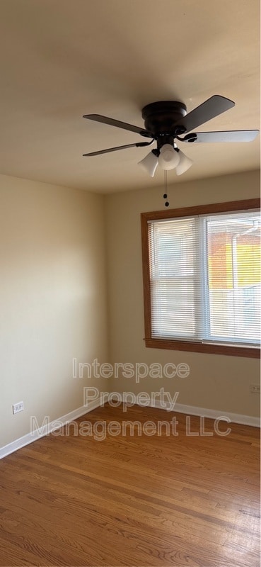 Building Photo - 10124 S Pulaski Rd