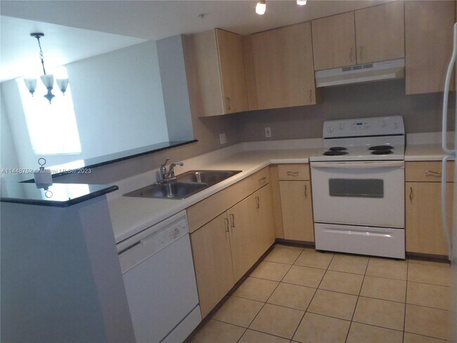 Building Photo - 3000 Coral Way