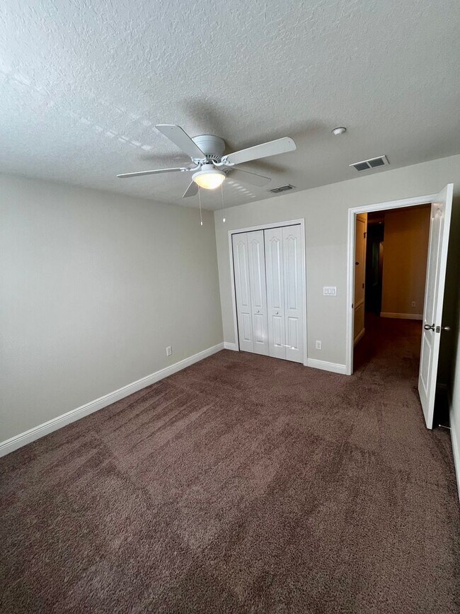 Building Photo - 7506 Aloma Pines Ct