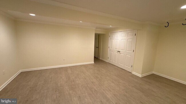 Building Photo - 10802 Beech Creek Dr