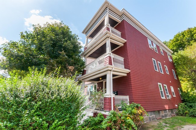 Building Photo - 19 St Peter St