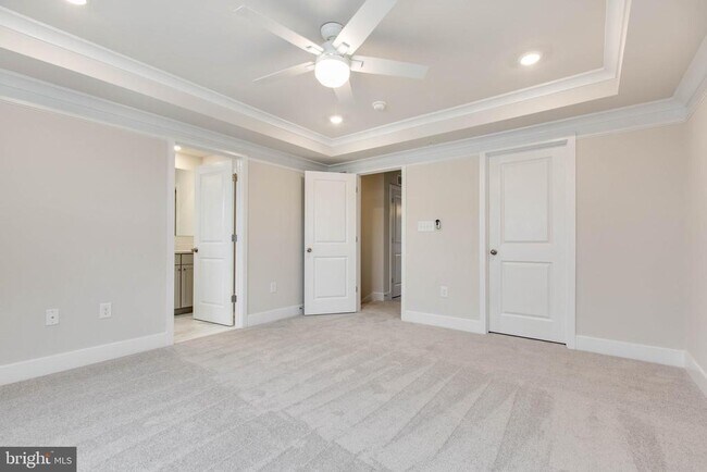 Building Photo - 11501 Kirkleigh Dr