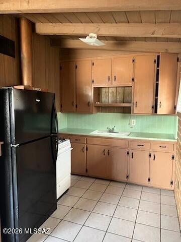 Building Photo - 2541 E Elm St