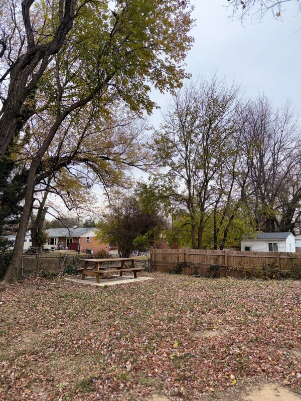 Building Photo - 320 University Blvd E